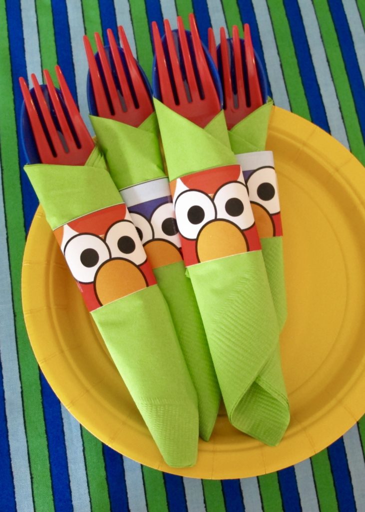 Sesame Street RENT MY PARTY, available on etsy, this ready to go party will be customized with your child’s name and age and arrive on your doorstep ready to go. Check out the below video...