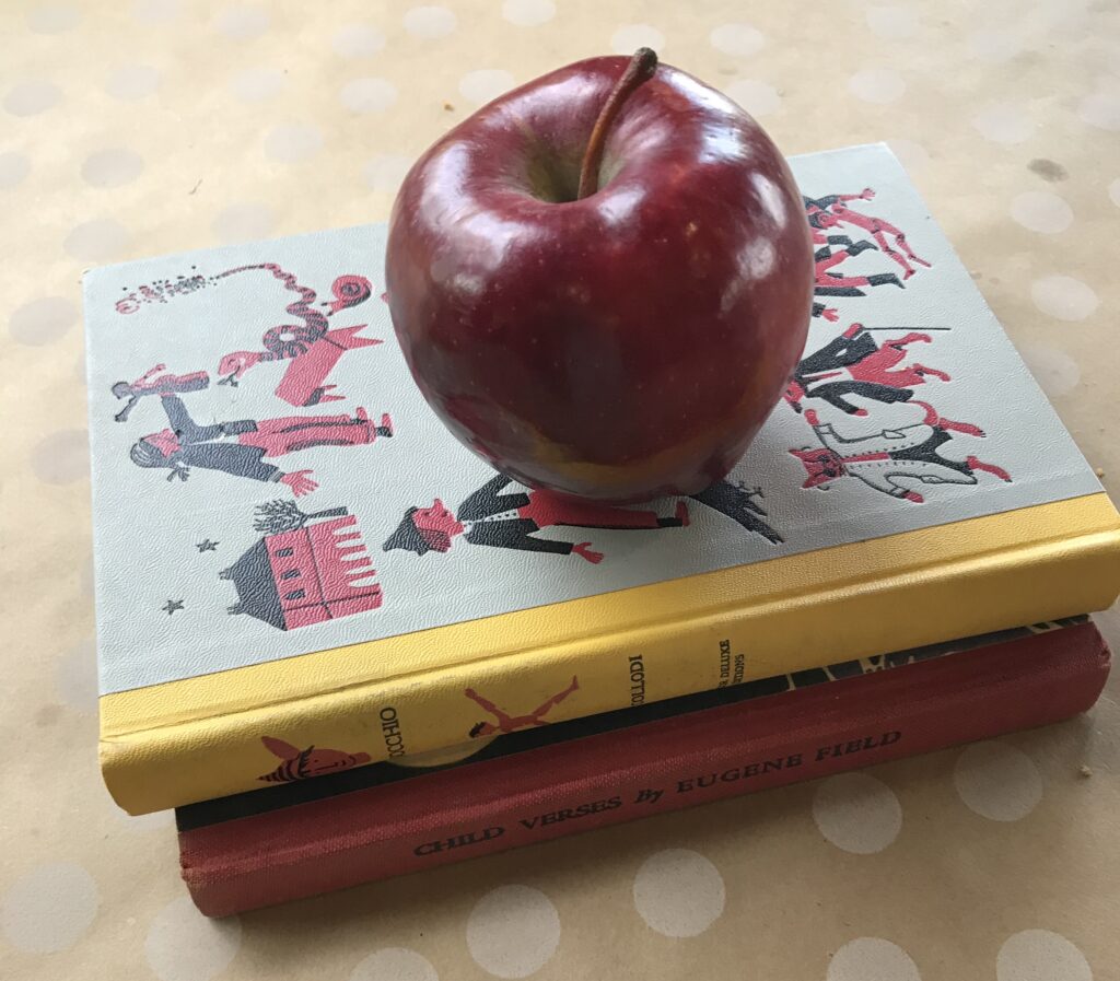 Teacher Retirement Party- Vintage Schoolhouse. Tips to throw a fantastic retirement party that your guests will remember and the guest of honor will love. www.11cupcakes.com 11cupcakes #retirementparty #teacherretirement